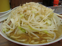 「小豚」@ラーメン二郎 品川店の写真