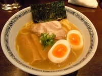 「塩味玉らーめん」@らーめん はやしの写真