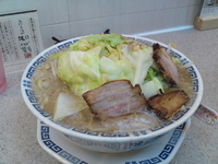 「新二郎 麺大盛り やさい半分 あぶら」@麺屋 しんちゃんの写真