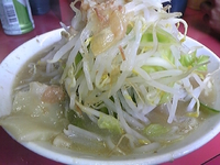 「小ラーメン（野菜・アブラ）」@ラーメン二郎 大宮店の写真