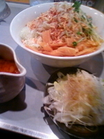 「油そば大盛り+ネギ塩レモン」@つけめん102 大宮店の写真