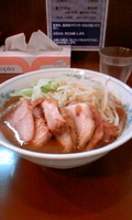 「豚増しらーめん850円」@らーめん陸の写真