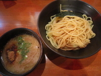 「つけ麺（中盛）（750円）」@麺創房 越山の写真