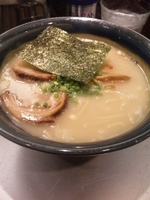 「汐そば【700円】、味玉【100円】」@麺匠 呉屋の写真