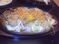 「もつ入り焼きラーメン」@KENZO Cafeの写真