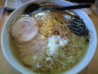 「らぁ麺630円 大盛り100円」@うなりの写真