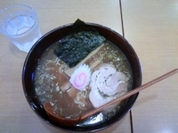 「醤油ラーメン+ぎょうざ」@麺処 とらたまの写真