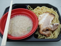 「つけめん白」@大つけ麺博 浜松町駅前特設会場の写真