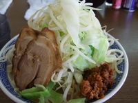 「正油ラーメン+野菜ニンニク」@らーめん 旭郎山の写真