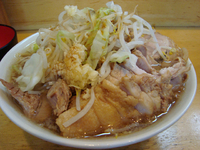 「小豚ダブル+生卵」@ラーメン二郎 荻窪店の写真