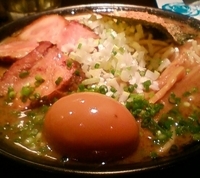 「真空そば+肉2枚増し（1枚づつ選択）+味タマ（700円+200円」@喜元門 本店の写真