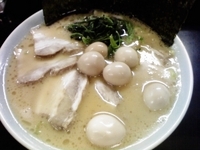 「チャーシューメン 玉子」@萬来亭の写真