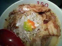 「3SOらーめん（味噌・L） ばらちゃーしゅー1枚」@RA-MEN 3SOの写真