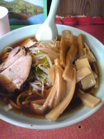 「野菜ラーメン小盛り+メンマ￥870」@ラーメン 中本の写真