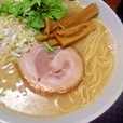 塩ラーメン（680円）