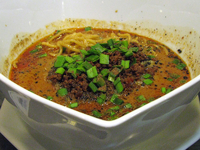 「天一坊特製坦々麺@880」@天一坊の写真