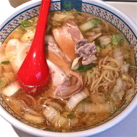 「おいしいラーメン（￥680）」@どうとんぼり神座 渋谷店の写真