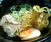 「あぶらそば780円+ゆでぎょうざ400円」@麺家 勇暖の写真