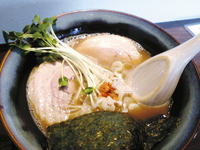 「肉煮干しそば 750円」@煮干soba 柘榴の写真