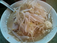 「小ラーメン 野菜 ニンニク少し」@ラーメン二郎 新宿小滝橋通り店の写真