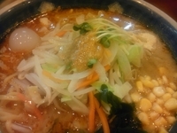 「ピリ辛ラーメン にんにく コラーゲン 野菜」@味噌一 中野店の写真