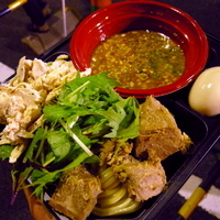 「道場六三郎 × 大勝軒 山岸一雄 つけ麺維新 800円 + 野趣」@大つけ麺博 浜松町駅前特設会場の写真