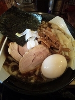 「特製煮干ラーメン」@すごい煮干ラーメン凪 新宿ゴールデン街店 本館の写真