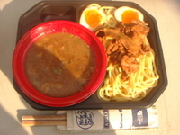 「徳島つけ麺+豚バラ肉増量+味玉」@大つけ麺博 浜松町駅前特設会場の写真