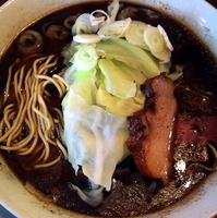 「地鶏とんこつらー麺（麺硬め）￥650」@らー麺屋台 骨のzuiの写真