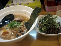 「とんこつラーメン+チャーシュー丼750（ランチセット）」@麺屋 帝旺の写真