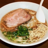 「背脂煮干そば（700円）」@背脂煮干そば 晴の写真