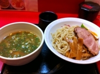 「北の漁師の秋鮭ゴロゴロつけ麺<10月限定>」@ラーメン たんろん 本店の写真