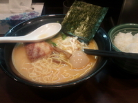 「味卵えびだしラーメン800円+ライス150円」@麺や 雄の写真