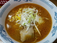 「味噌ラーメン 450円」@黄色いテントのラーメン屋さんの写真