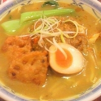 「れんこんカレーラーメン ￥680（本日のサービスにて￥580）」@中華の福来軒の写真