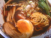 「盛岡醤油老麺」@松虎亭の写真