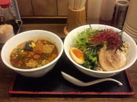 「赤い閃光!赤い稲妻 辛つけ麺【830円】」@丸直の写真