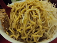 「ご郎（メンカタメ、ヤサイオオメ、アブラニンニクフツウ）」@麺厨房 豪快家 大森店の写真