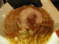 「醤油豚骨」@とんこつラーメン 龍龍の写真