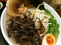 「豚骨ラーメン（650円）」@丸直の写真