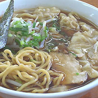 「ワンタン麺、ワンタンダブル」@紺屋の写真