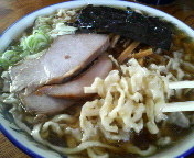 「中華そば（小盛） 600円」@ケンちゃんラーメンの写真