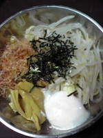 「油そば（1食あたり￥329）」@油そば専門店 万人力の写真