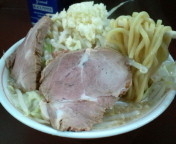 「ラーメン（野菜・ニンニク・背脂）600円」@ラーメン蘭の写真