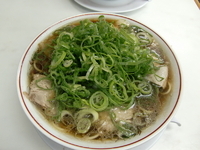 「醤油ラーメンネギ多め」@本家第一旭 たかばし本店の写真