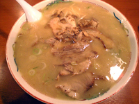 「塩そば特盛（880円）」@末廣ラーメン本舗 高田馬場分店の写真