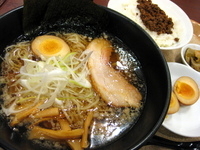 「醤油麺￥620+味付玉子￥100 & Bセット（肉そぼろ御飯・ザ」@胡麻唐屋 Pasar 羽生店の写真