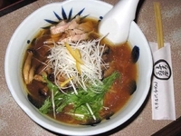 「蛎蠣らーめん 900円」@与ろゐ屋の写真