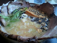 「みそ兵衛黒ラーメン￥630 + チャーシュー￥200」@ラーメン みそ兵衛の写真