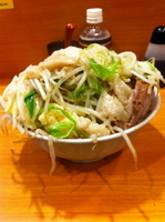 「小（ニンニク、ヤサイ、アブラ）」@ラーメン二郎 八王子野猿街道店2の写真